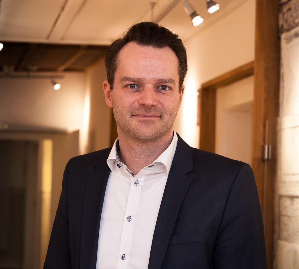 vice-president-of-insuva